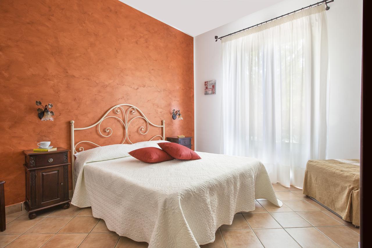 Cala Di Ponente Hotel Castelluzzo Ngoại thất bức ảnh